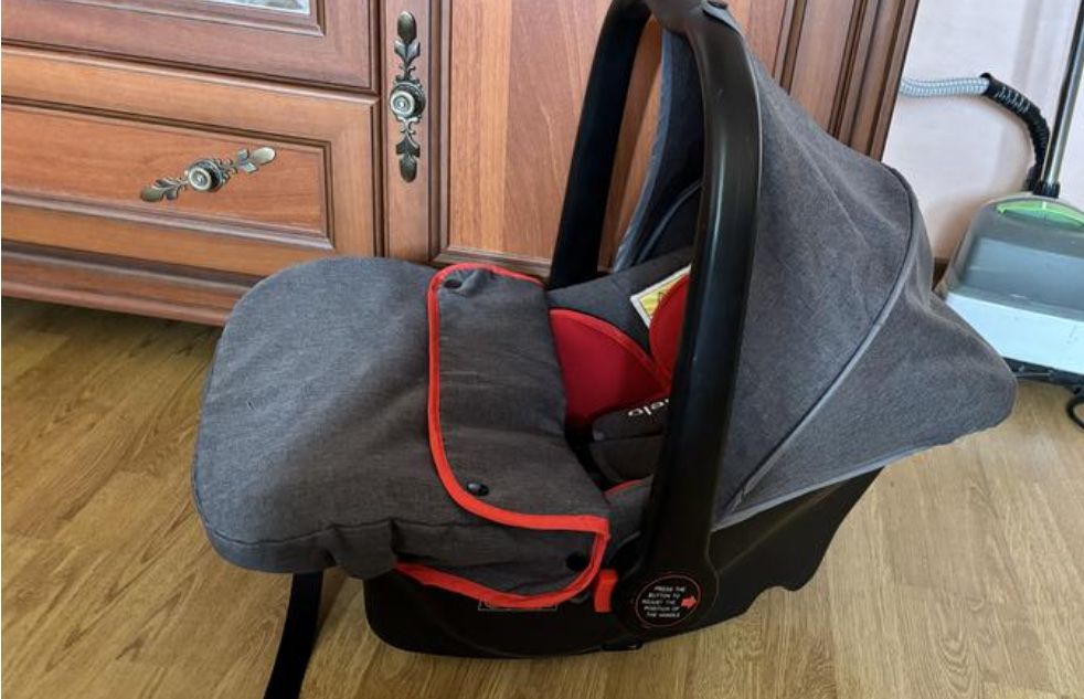 Автолюлька lionello