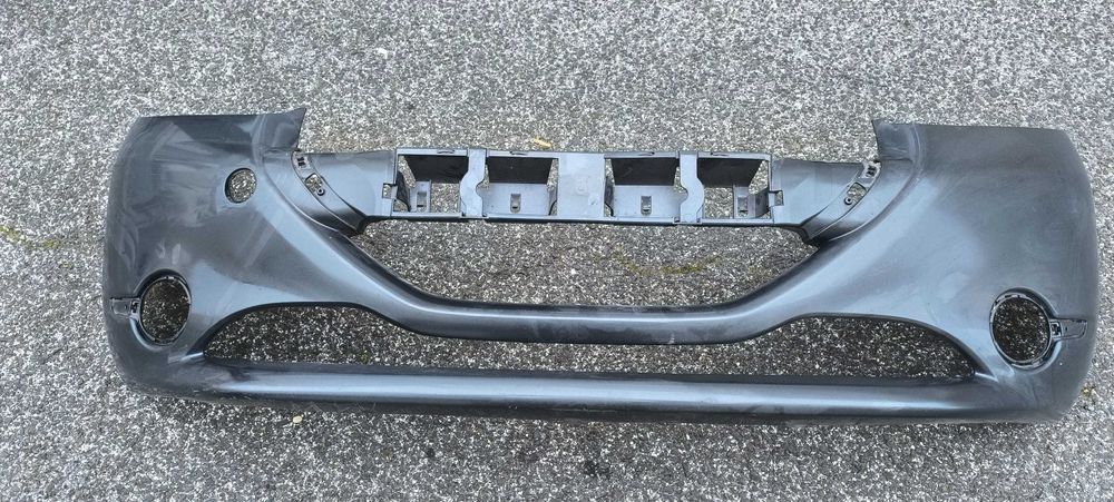 Vendo Para-choques da frente de Peugeot 208 de 2015