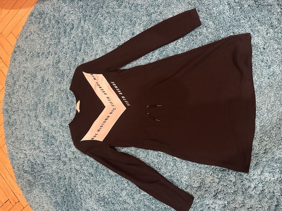 Фірмові сукні xs