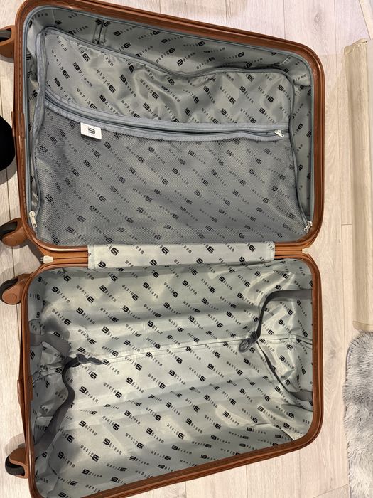 Валіза дорожня Bloom 147 S Молочний