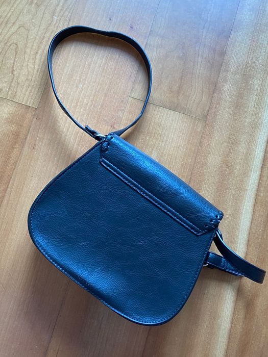 Mala tira colo preta