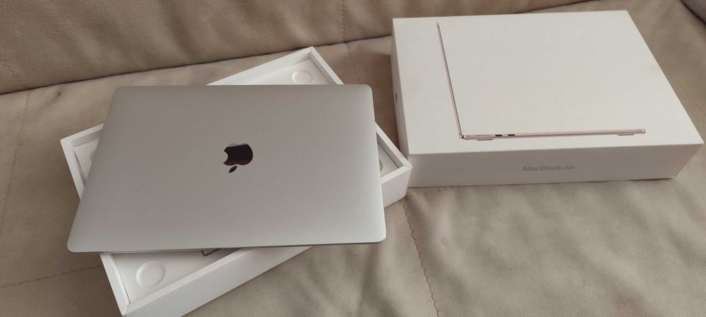 Macbook Air M1 16GB 2024 + HUB USB-C 3.2 + SSD NVMe 512GB