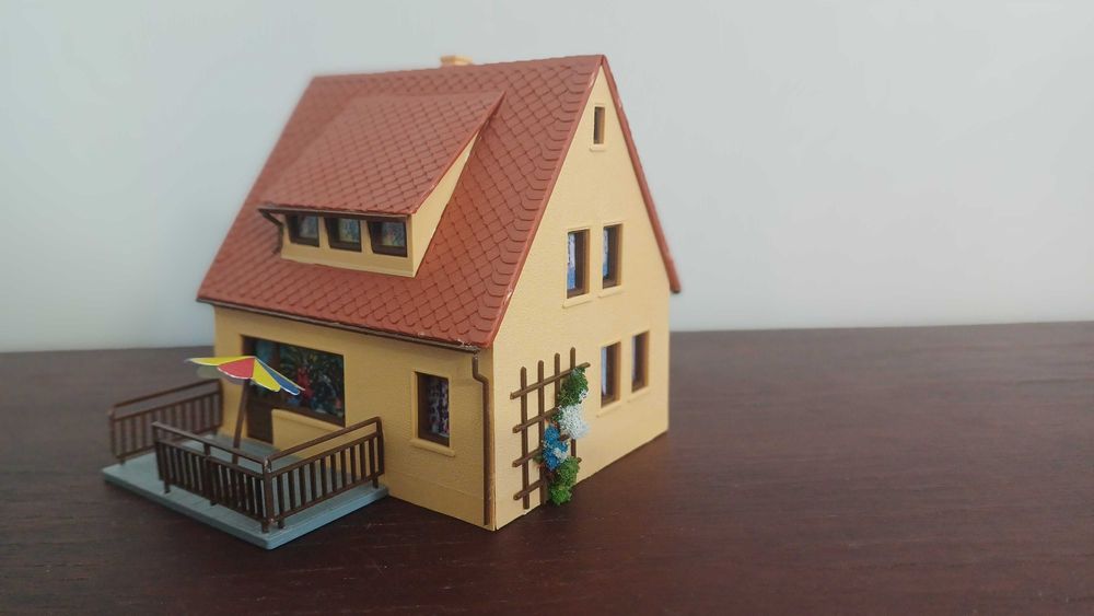 Na makietę dom jednorodzinny z tarasem AUHAGEN skala 1:87