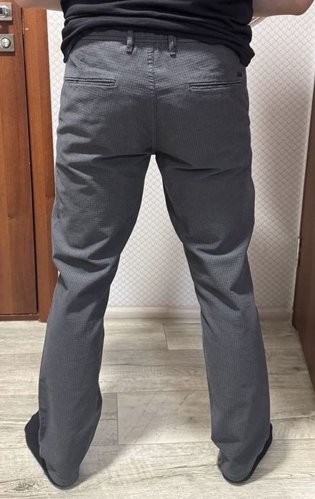 Чоловічі штани, брюки, чіноси Hugo Boss