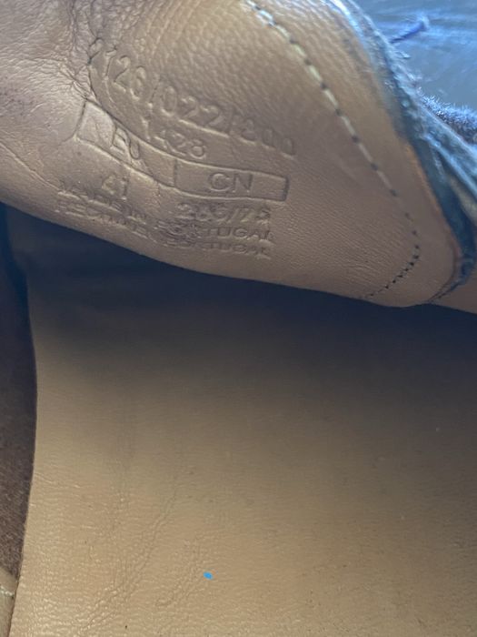 Sapatos pretos da Massimo Dutti