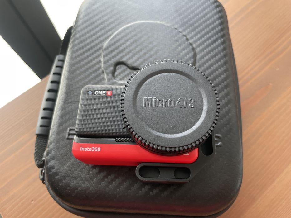 Insta360 Backbone para lentes MFT