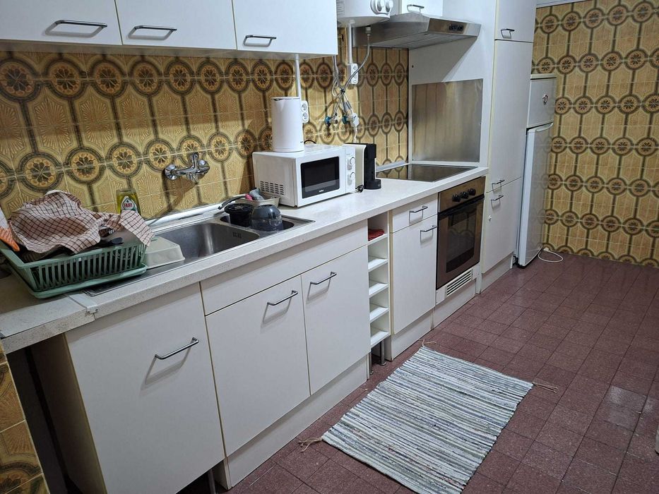 Quarto Feijo; Almada, perto do metro