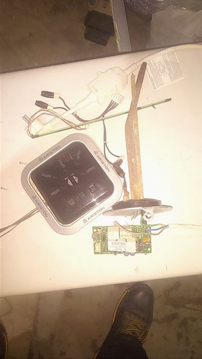 Електроніка до бойлера арістон