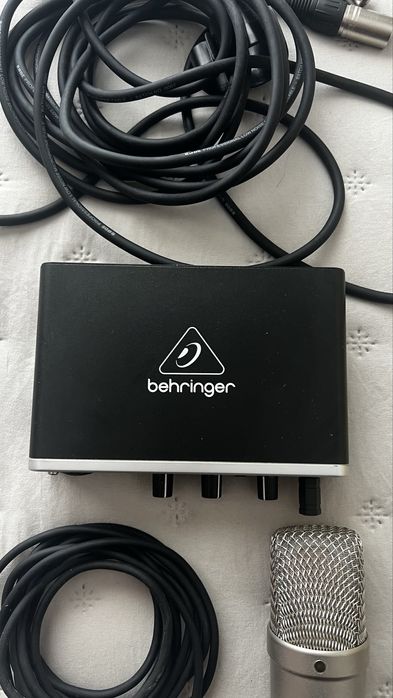 Microfone de estudio Rode NT1-A + braço de microfone + placa de so