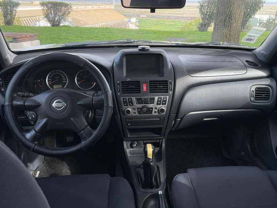 Nissan almera 1.5 dCi Visia  A/C