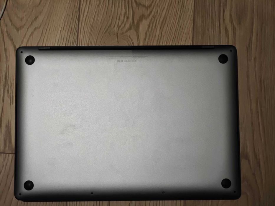 Portátil Apple MacBook Pro 15.4 Touchbar de 2017
