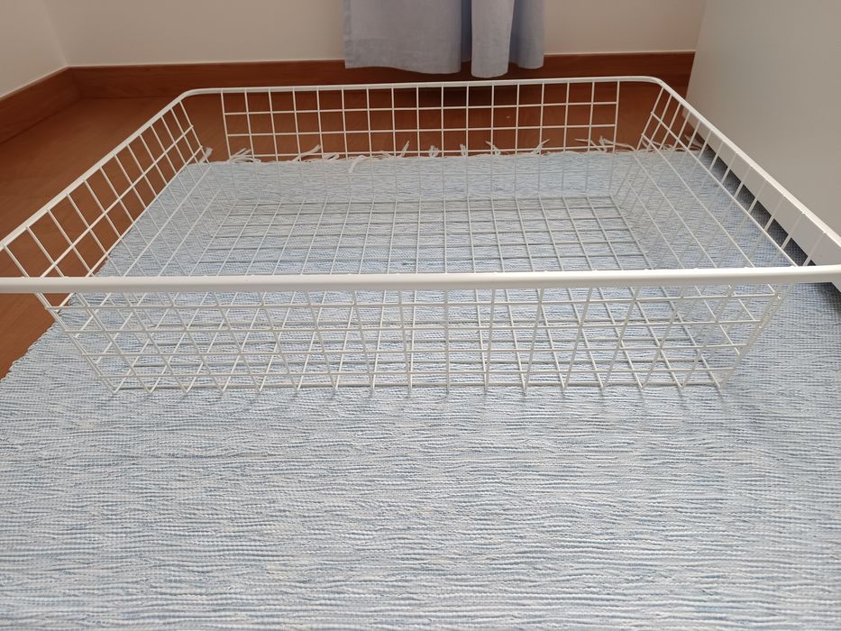 Cesto de rede para roupeiro ikea