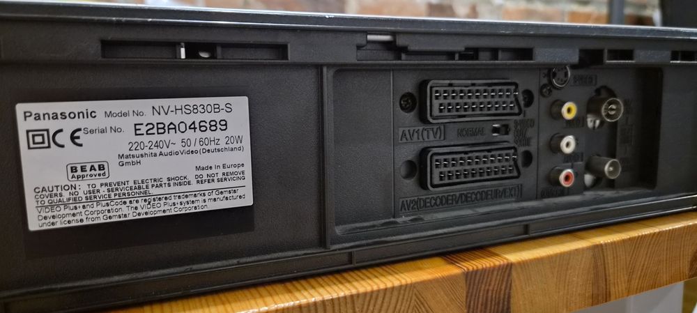 S-VHS Panasonic NV-HS830B-S
