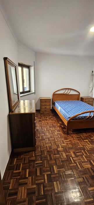 ARRENDAM-SE 2 QUARTOS mobilados – Coto, Caldas da Rainha