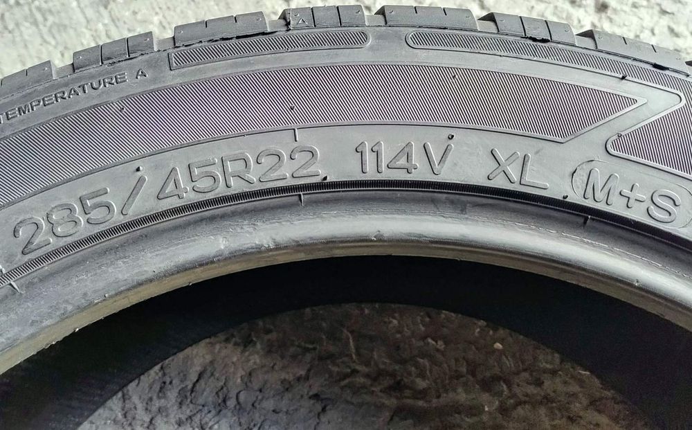 Шини всесезонні R22 285/45 Nankang NK Utility  SP-7