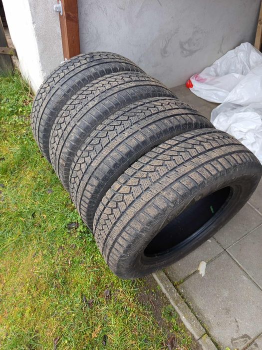 Opony zimowe 17 Toyota Rav4