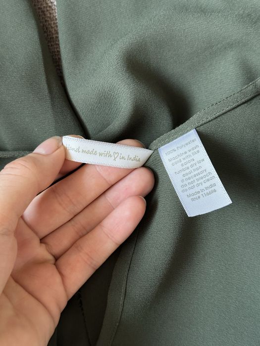 Kombinezon khaki z Indii S z paskiem