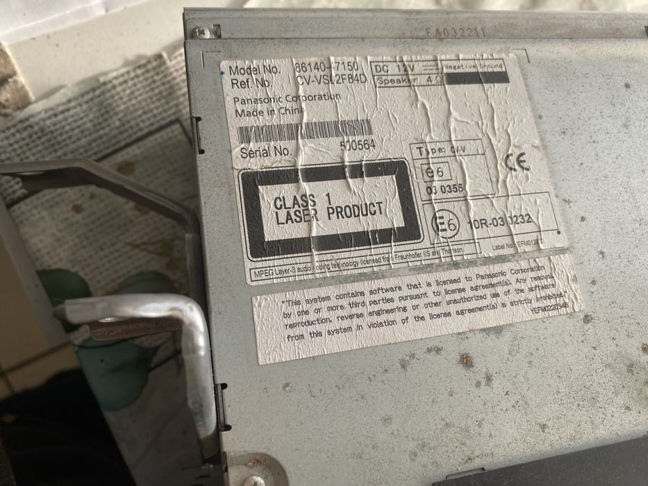 Radio toyota prius plus 12r