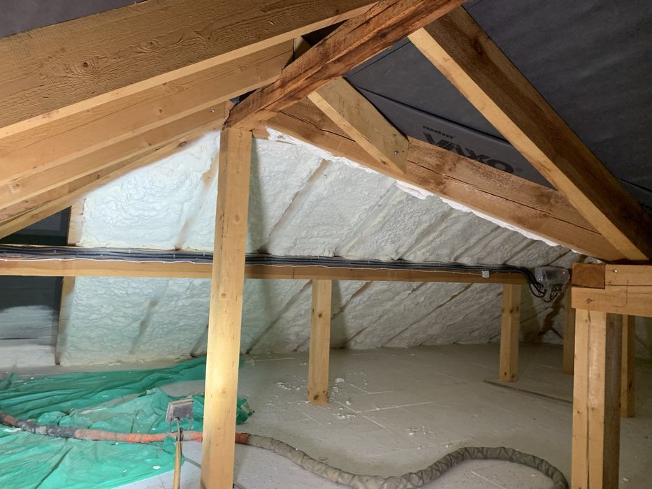 Ocieplenie piana PUR