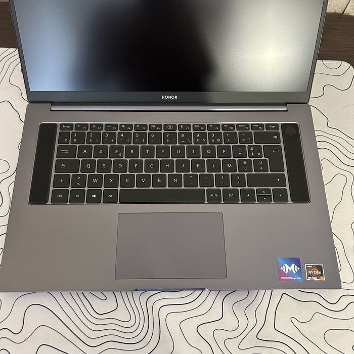 HONOR MagicBook Pro ноутбук