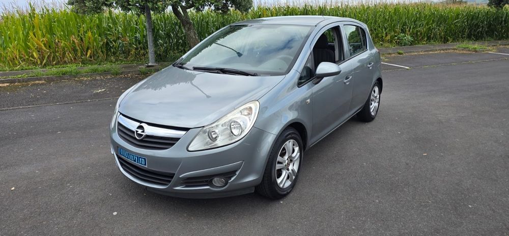 Opel Corsa Black Edition