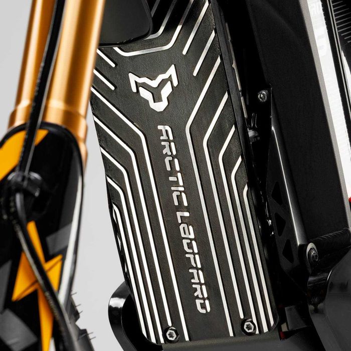 Мотоцикл електричний Arctic CLOUDED XE PRO S ENDURO  Електромотоцикл