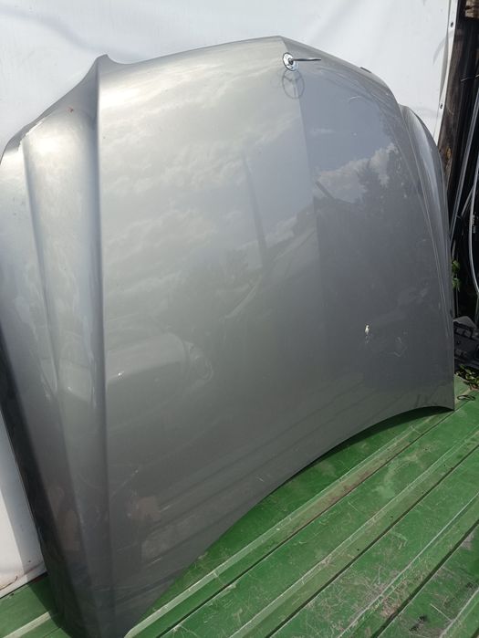 Капот Mersedes W212 09-12 під ремонт