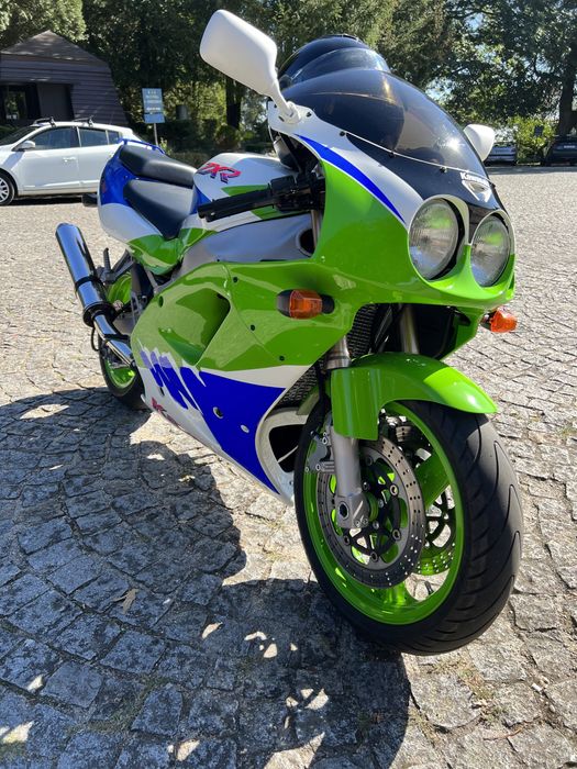 Kawasaki 750 cc ZXR