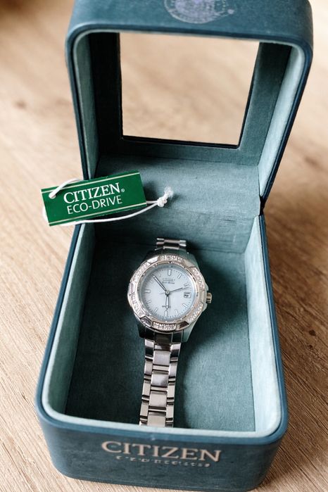 Elegancki damski zegarek Citizen