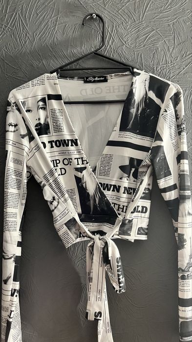 Жіноча кофтинка із завʼязкою