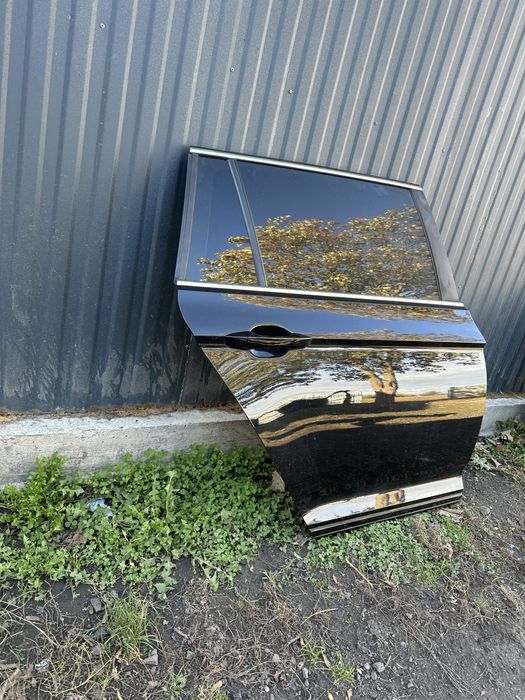 Drzwi passat b8 tył prawe kombi lc9x