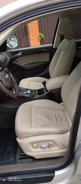 Продам Audi Q5 2015