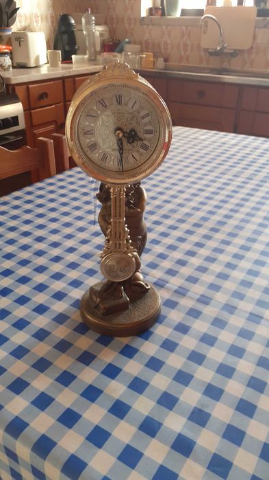 Relogio de mesa antigo