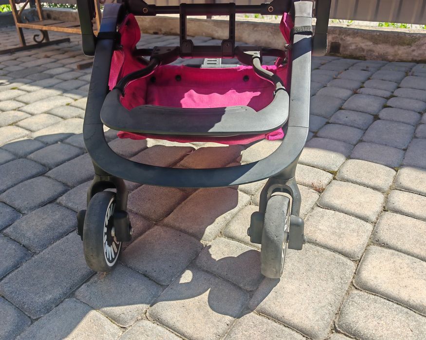 Прогулочная коляска Mioobaby Glider