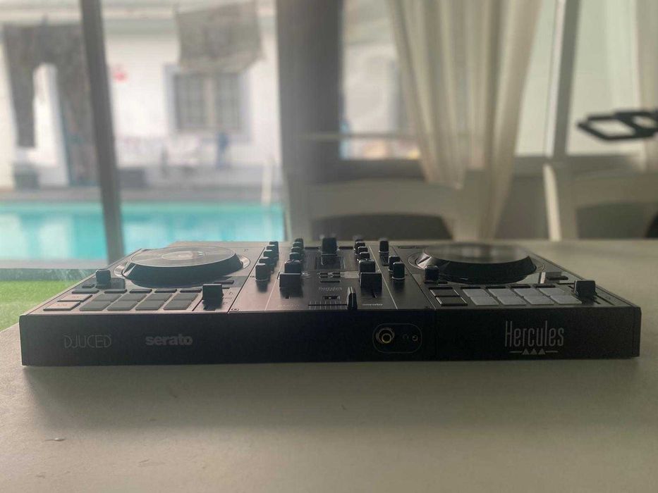 Controlador DJ Hercules Inpulse 500