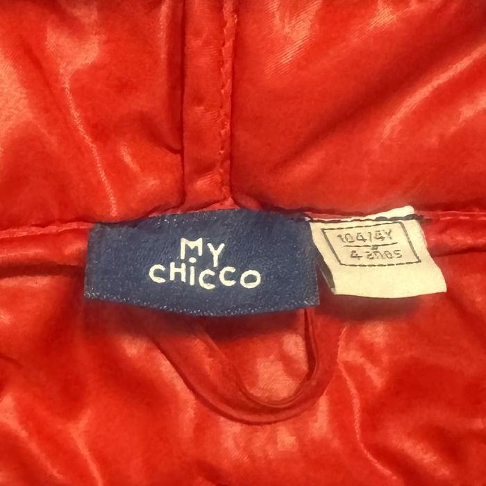 Демі куртка Chicco 4 роки.