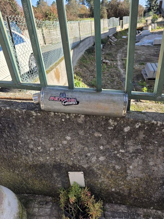 Ponteira de escape Remus