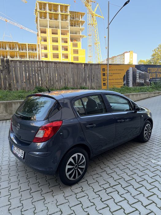 Opel Corsa 1.3D Автомат !
