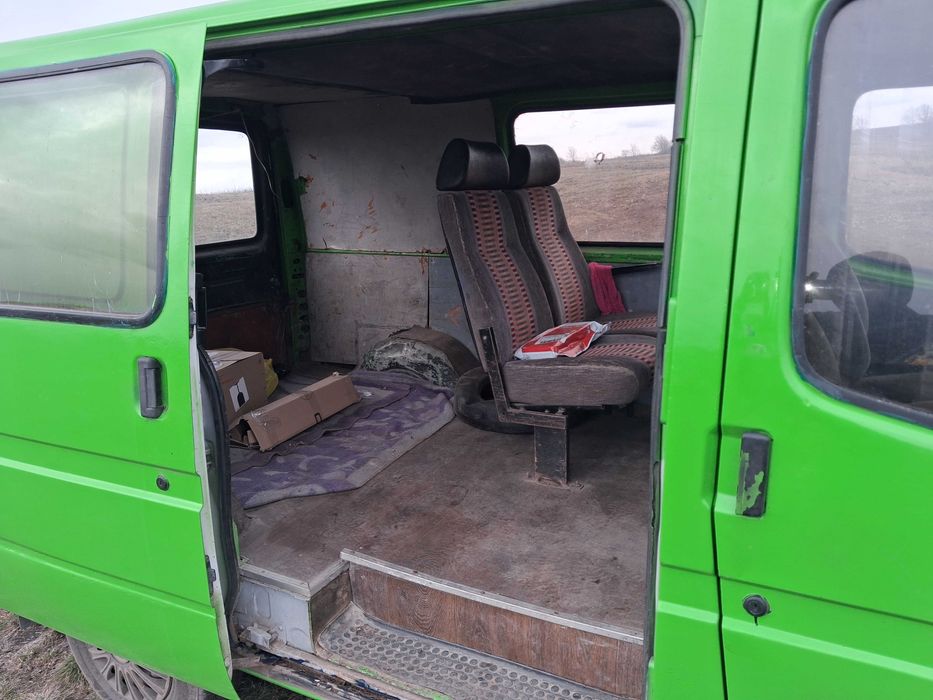 Ford Transit фургон