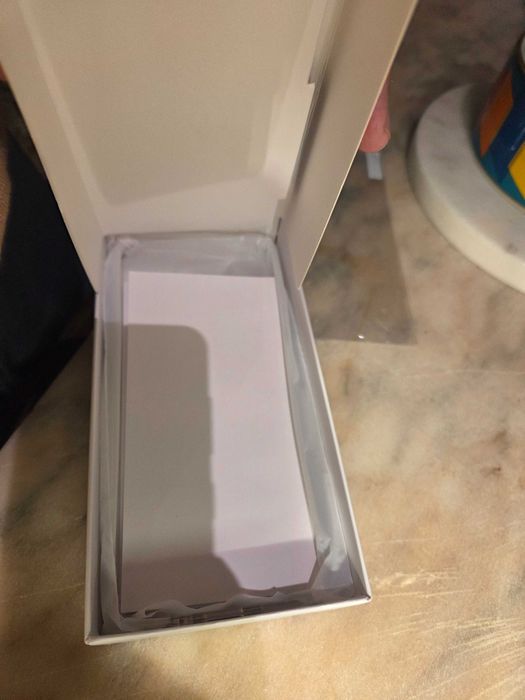 Novíssimo telemóvel/celular ZTE Blade A55 Vodafone