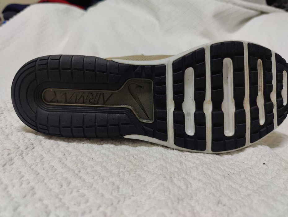 Sapatilhas Nike Airmax tam. 42.5 em muito bom estado.
