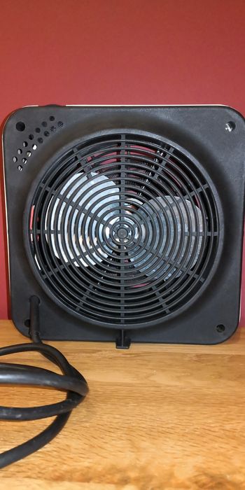 Termo ventilador Ferrari - apenas ar frio