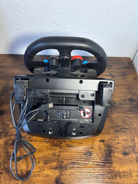 Logitech G29 + педалі + коробка передач — відмінний стан