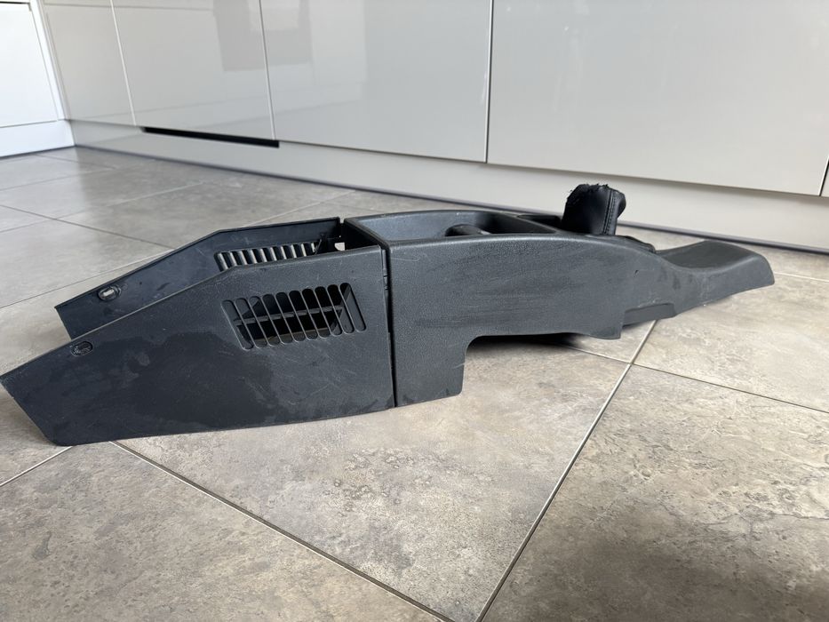 Центральная консоль Калина черная