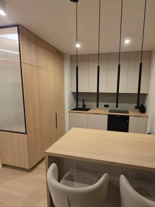 Meble na Wymiar / Montaż Mebli