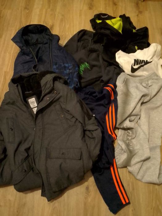 Paka rzeczy kurtki Gdynia Witomino-Radiostacja • OLX.pl