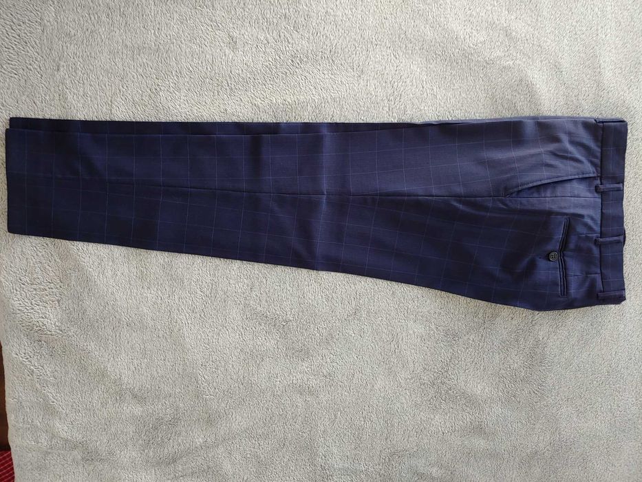 Garnitur męski granatowy w kratę Bytom