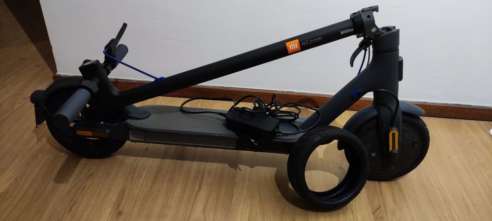 Trotinete Mi Eletric scooter 3 (cor azul)