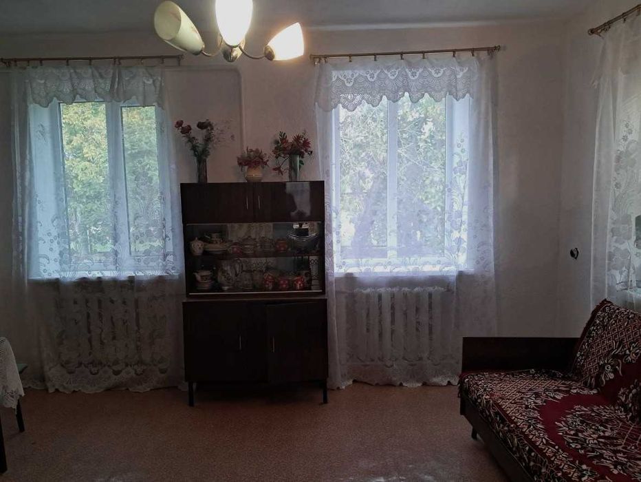 Житловий будинок близько центру