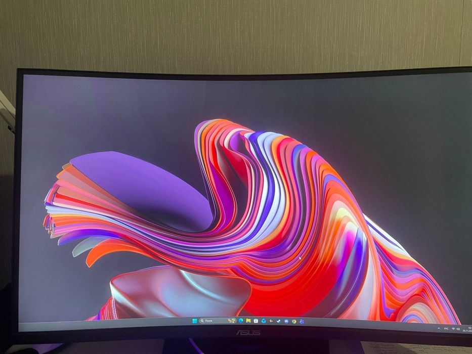 Игровой компьютер с монитором